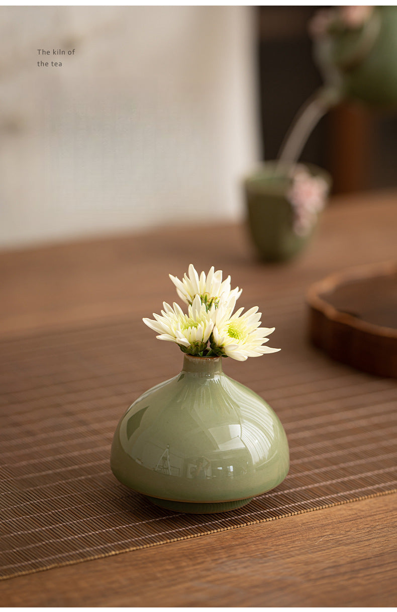 Retro Zen Ceramic Vase
