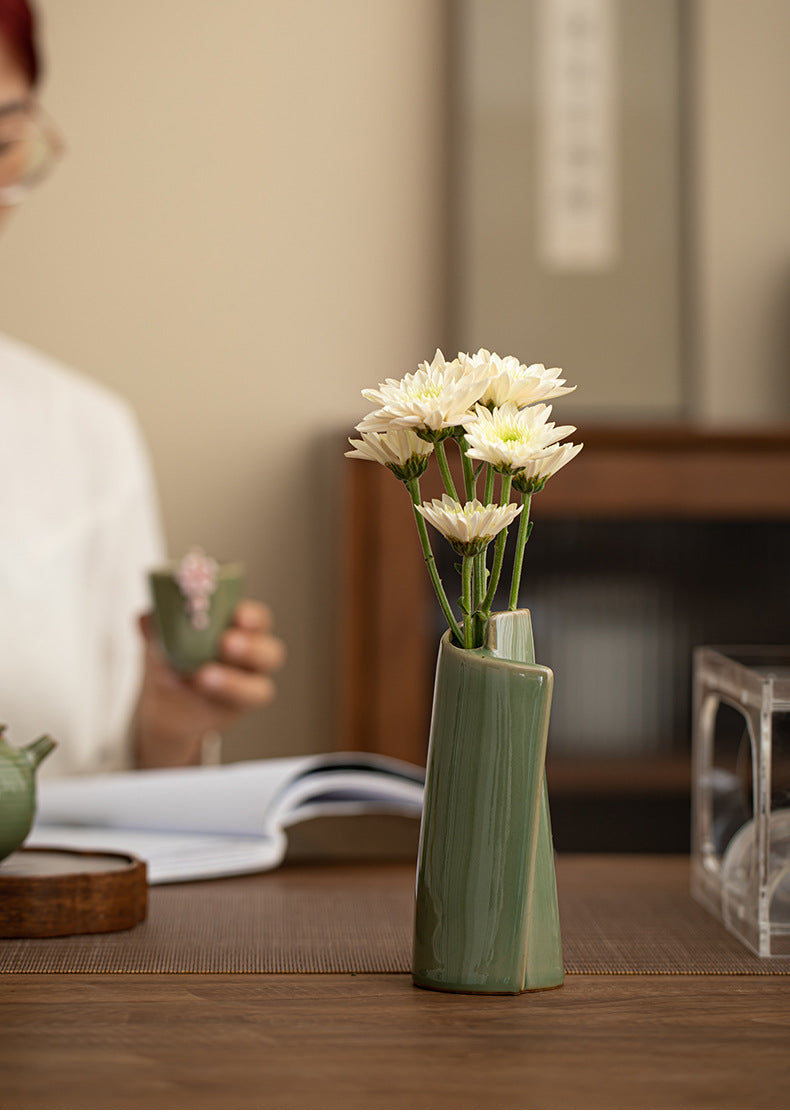 Retro Zen Ceramic Vase